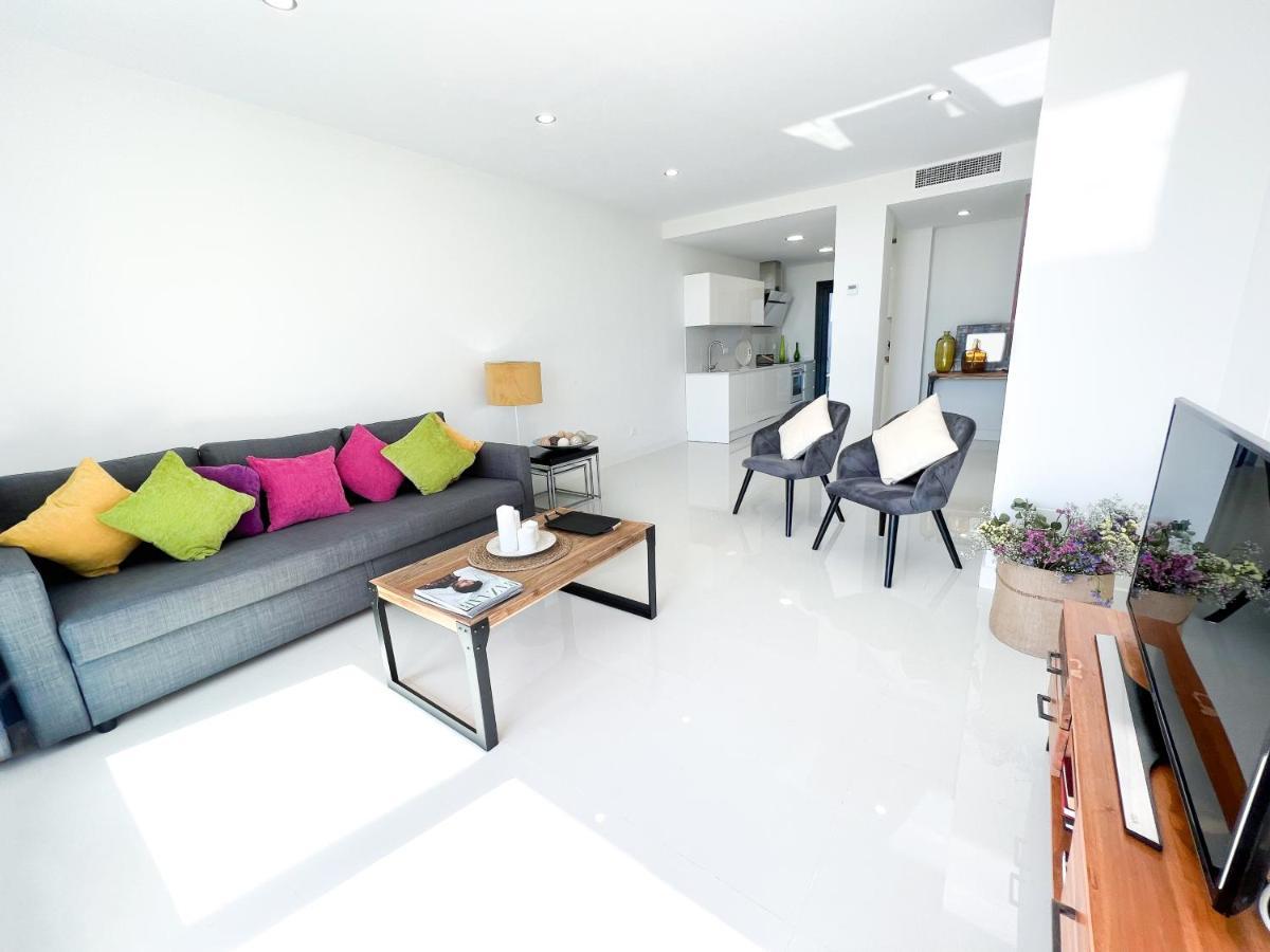 Apartment In Manilva, Just A Few Steps From The Beach Екстериор снимка