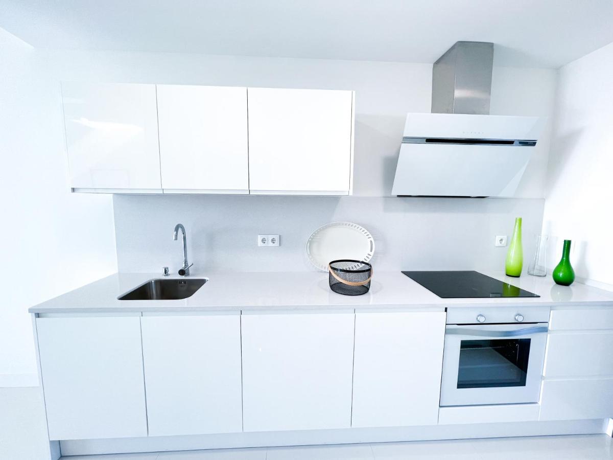 Apartment In Manilva, Just A Few Steps From The Beach Екстериор снимка