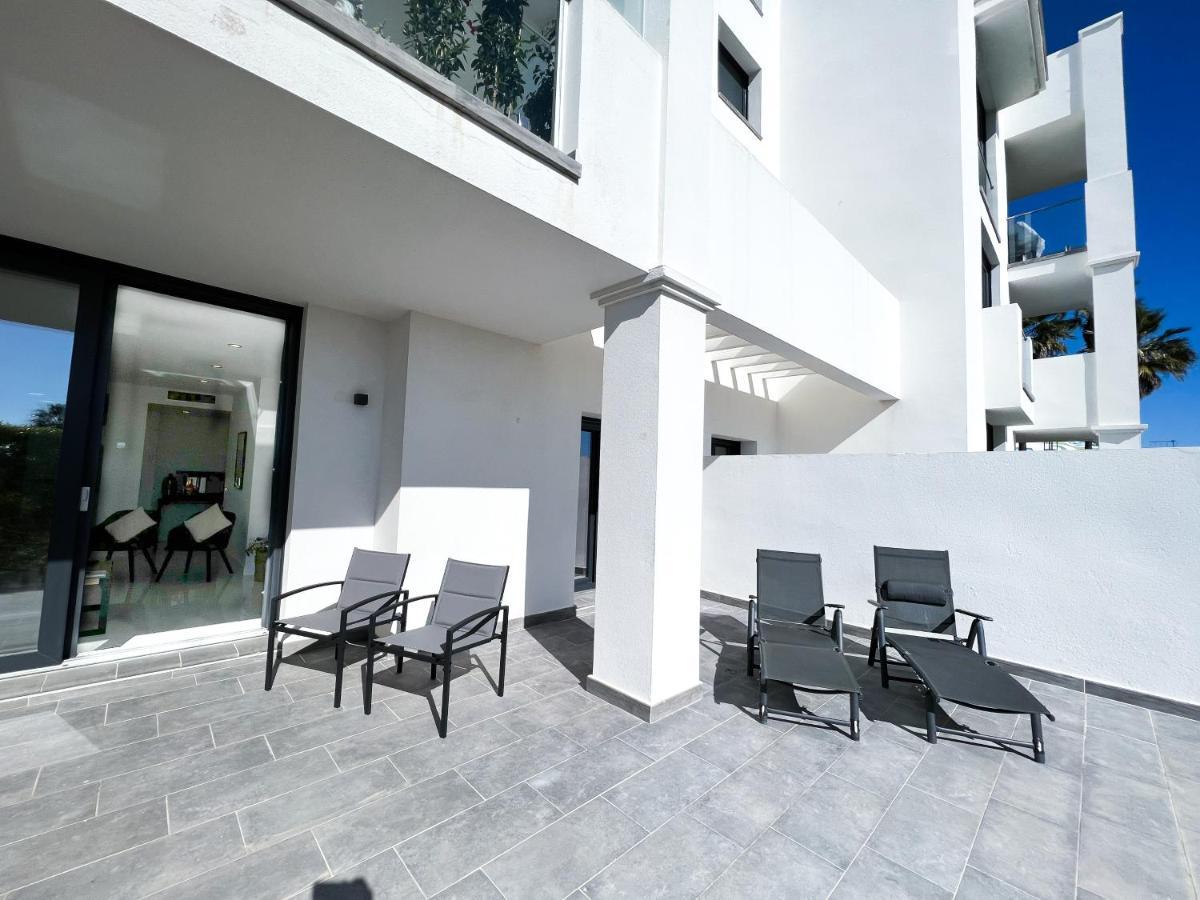 Apartment In Manilva, Just A Few Steps From The Beach Екстериор снимка
