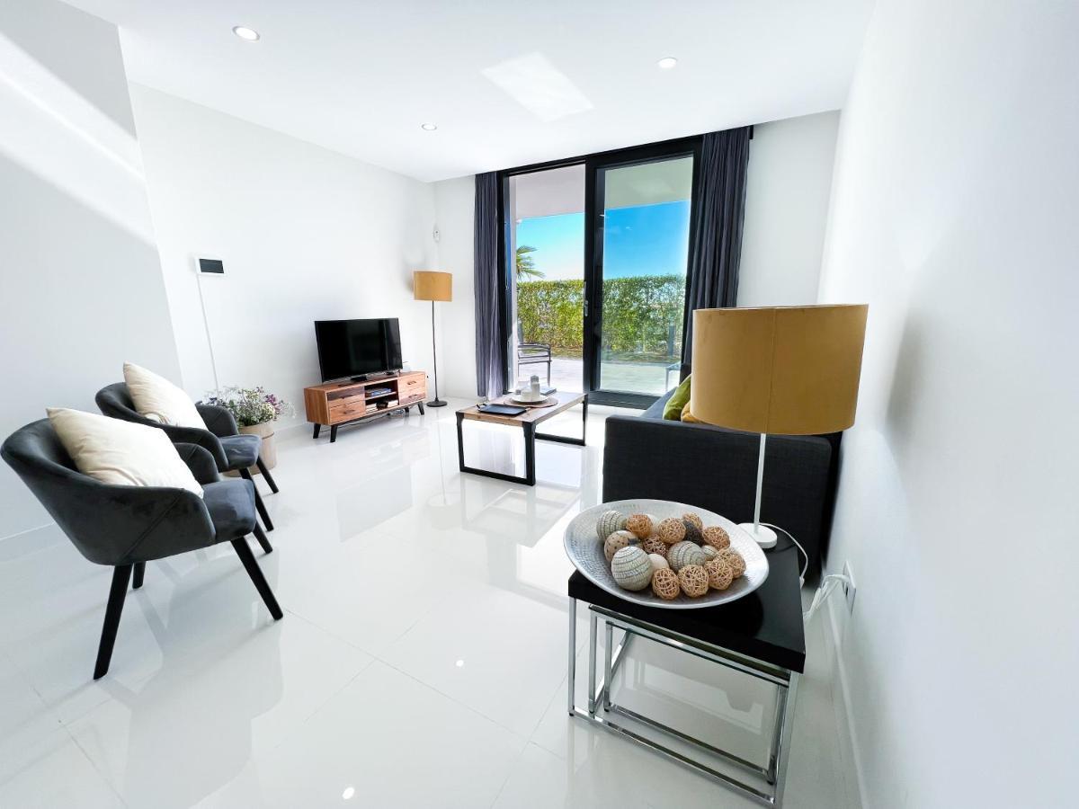 Apartment In Manilva, Just A Few Steps From The Beach Екстериор снимка